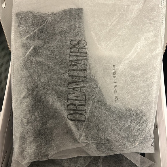 DREAM PAIRS Women's Platform Ankle Boot High Chunky Heels Square Toe Booties - Picture 3 of 4